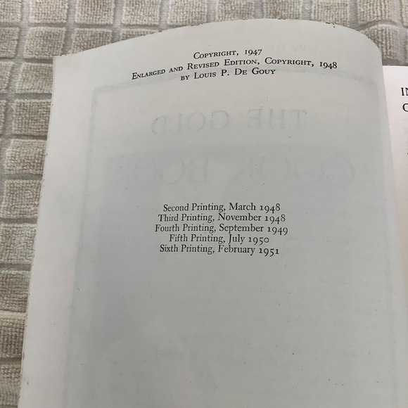 Vintage 1948 The Gold Cookbook - Picture 14 of 14